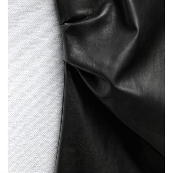 ZARA BLOGGERS FAV FAUX LEATHER MIDI DRESS - Picture 12 of 12